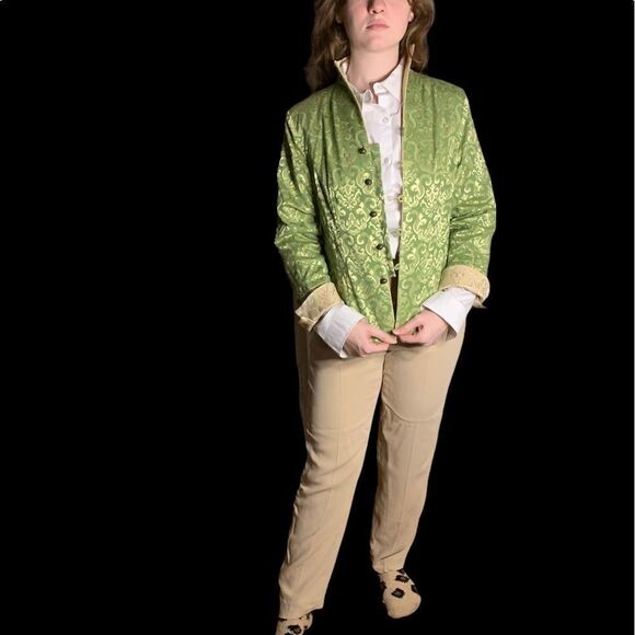 Dana Buchman basic silky khaki lined pants. Closet staple! Size 6 petite - Picture 4 of 4